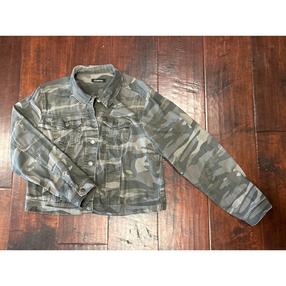 d.jeans Camo Trucker Jacket Womens Size L Style 55386 Camouflage Denim Jacket